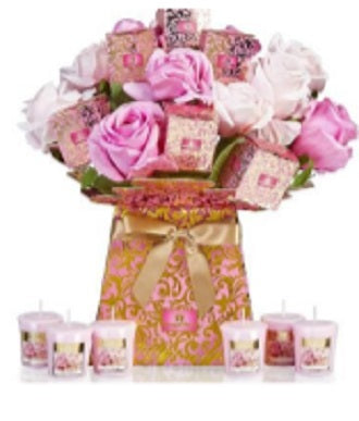 THE GIFT BOX CANDLE BOUQUET FOR WOMEN - SWEETROSE